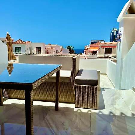 Luxury Diamond - Ocean View, Big Terraces, Air Con, Wifi *